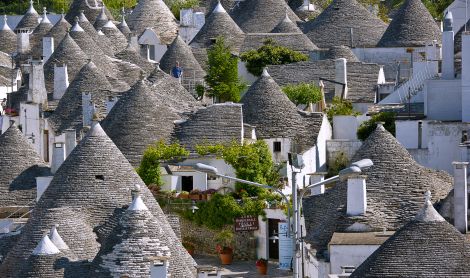 Italija. Alberobello.