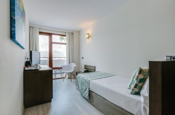 PALMANOVA. Atsipalaiduokite ir pasimėgaukite idealiomis atostogomis MALJORKOJE. Skrydis, 7n. viešbutyje ALUA HAWAII MALLORCA AND SUITES 4*, su pusryčiais ir vakariene  - nuo 649 €