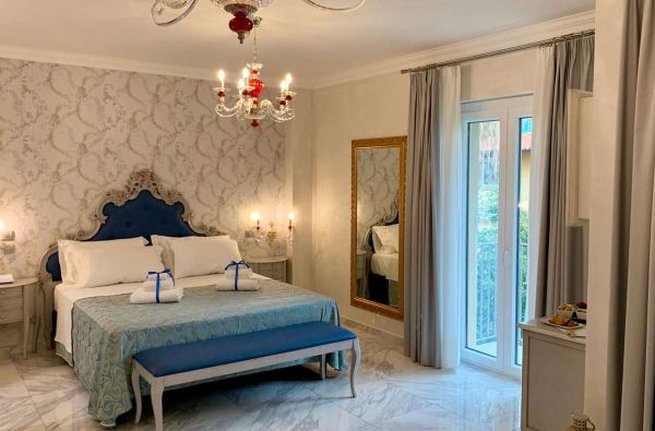 KALABRIJA. Buon Giorno Italija! Atraskite dar netyrinėtą Pietų Italijos perlą, kurį įsimylėsite iš pirmo žvilgsnio. Stebėkite paveikslo vertą spalvingą saulėlydį, mėgaukitės nuostabia gamta. Skrydis, 7n. 4* viešbutyje COLOMBA D'ORO su pusryčiais!