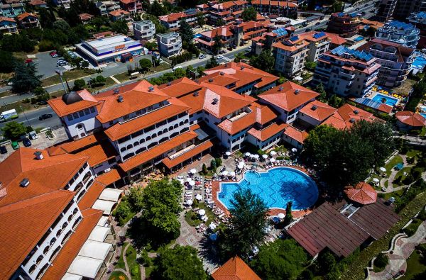 Kvapą gniaužiančios atostogos Bulgarijoje 5* viešbutyje ROYAL PALACE HELENA PARK su skrydžiu ir maitinimu  „viskas įskaičiuota“