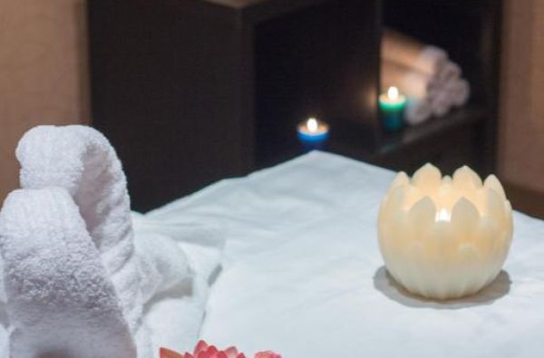 DUBAJUS. Atraskite poilsį Jungtiniuose Arabų Emiratuose. Skrydis, 7 n. TRYP BY WYNDHAM ABU DHABI 4* viešbutyje su pusryčiais tik nuo 839 EUR