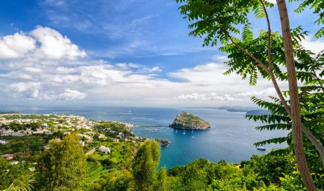 Italija. Iskijos sala.