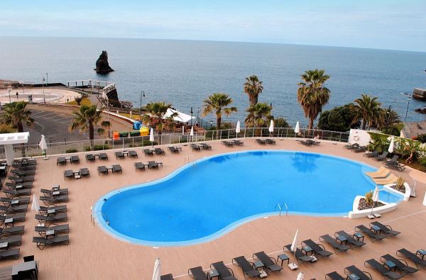 Funšalis. Fantastiškas poilsis mėgstantiems SPA, bene aukščiausia paslaugų kokybė MADEIROJE. Skrydis, 7n. viešbutyje MELIA MADEIRA MARE RESORT & SPA 5* su pusryčiais ir vakarienėmis - nuo 709 €!