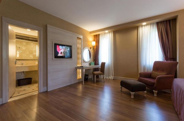 TEKIROVA. Nuotykiai, karšta saulė, šilta jūra ir nepamirštami įspūdžiai GURAL PREMIER TEKIROVA 5* viešbutyje – tobulas pasirinkimas svajonių atostogoms Turkijoje! Skrydis, 7 n. VIP klasės 5* viešbutyje su „ultra viskas įskaičiuota“ maitinimu