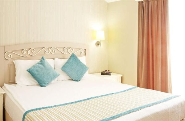 KEMERAS.Populiarioji vasaros žvaigždė, kviečia į svečius! Laikas atsipalaiduoti - pagaudykite saulės spindulius, įmerkite kojas į šiltą jūrą. Skrydis, 7 n. 4* SHERWOOD  GREENWOOD RESORT viešbutyje su „viskas įskaičiuota" maitinimu–Jūsų nuotykių vasara.