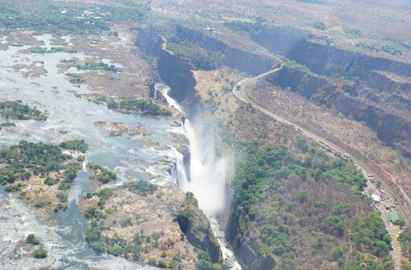 Namibija - Botsvana - Zimbabvė. Patyriminė kelionė ir laukinės gamtos nuotykių  safaris  po Juodąją Užsacharės Afriką 16d.