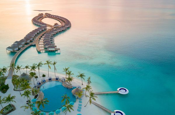 Aktyvios šeimos atostogos Maldyvuose! Skrydis, pervežimas ir 7 n. viešbutyje KANDIMA 5* su pusryčiais ir vakarienėmis plius