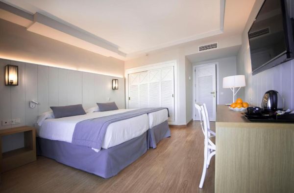 BENALMADENA. Nepaprastai nuostabios atostogos – Pietų Ispanijoje. Skrydis, 7n. viešbutyje ESTIVAL TORREQUEBRADA 4*+, su pusryčiais - nuo 699 €!