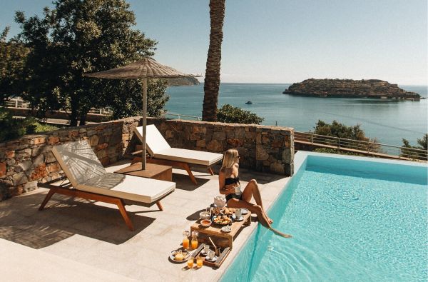 KRETA. Abejingų nepaliksiantis atokvėpis. Skrydis, 3n. BLUE PALACE A LUXURY COLLECTION RESORT & SPA 5* viešbutyje su pusryčiais