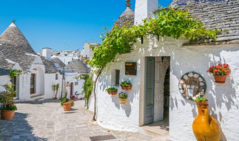 Italija. Alberobello.