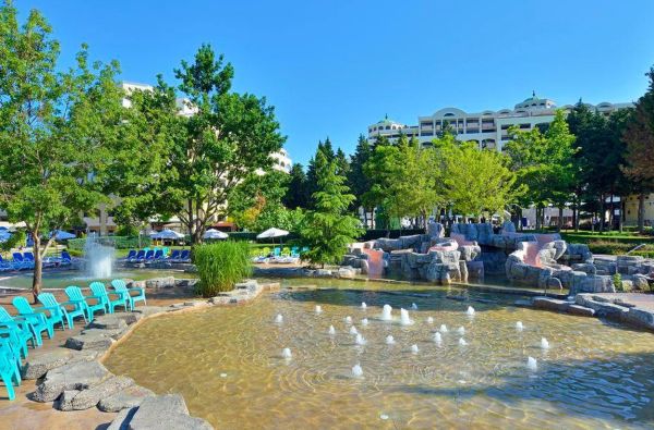 Planuokite įspūdingas vasaros atostogos Bulgarijoje 4* viešbutyje SOL NESSEBAR RESORT su skrydžiu ir maitinimu  „viskas įskaičiuota“