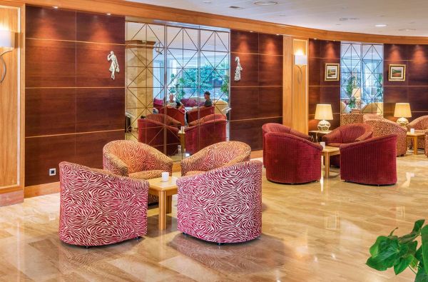 Kosta Dorada. Užburianti Ispanija, nuostabi šalis Jūsų išsvajotoms atostogoms. Skrydis, 7n. viešbutyje LAS VEGAS 4*, su pusryčiais ir vakariene - nuo 619 €!