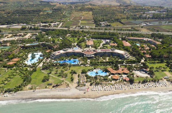 SICILIJA. Itališkos šeimos atostogos. Savaitė poilsio jaukiame 5* komplekse GRAND PALLADIUM SICILIA RESORT & SPA ant jūros kranto su maitinimu "viskas įskaičiuota"!