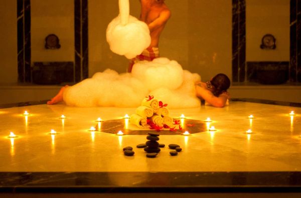 FETIJA. Tikras poilsis ir atsipalaidavimas saulėtoje Turkijoje 5* viešbutyje Jiva Beach Resort. Jūsų šeimos vasariškos atostogos – skrydis, 7 nakvynės su maitinimu „viskas įskaičiuota plius“.