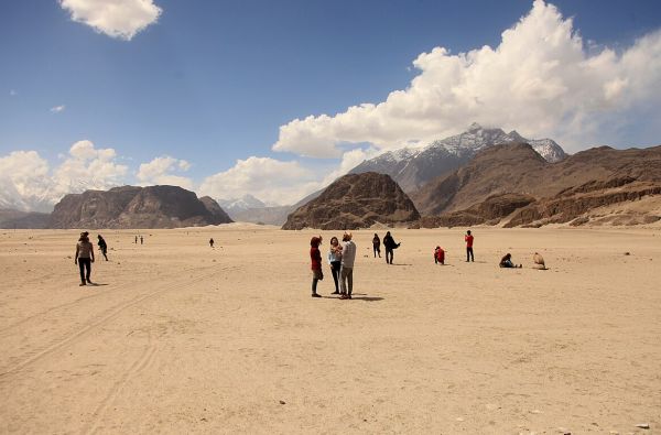 (Ne)atrastasis Pakistanas: kelionė laiku per budų paslaptis, imperijų citadeles ir paslaptingus slėnius