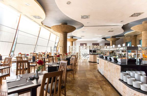 Kosta Adechė. Nuostabus laikas su šeima TENERIFĖJE. Skrydis, 7n. viešbutyje BE LIVE EXPERIENCE LA NINA 4*, su "viskas įskaičiuota" - nuo 735 €!