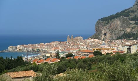 Sicilija. Čefalas.