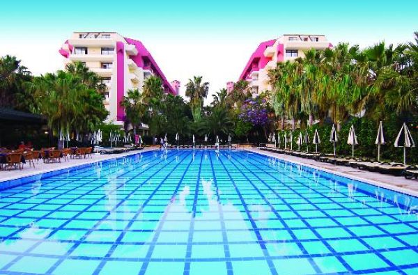 ALANIJA. Saulėtos atostogos ALANIJOJE. Skrydis, 7n. puikiame viešbutyje MERYAN 5* su viskas įskaičiuota plius maitinimu!