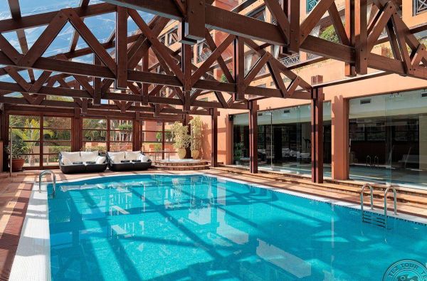 La Kaleta. Romantiškas poilsis nuolatos žaliuojančioje ir saulėtoje TENERIFĖJE. Skrydis, 7n. viešbutyje H10 COSTA ADEJE PALACE 4*, su pusryčiais ir vakariene - nuo 845 €!