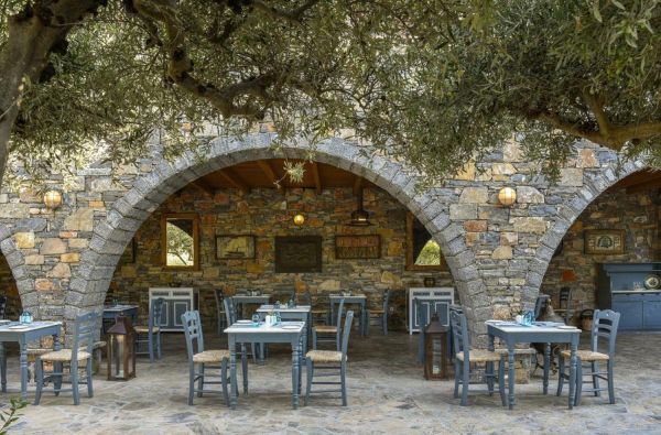 KRETA. Saulė, jūra ir poilsis... Skrydis, 7n.  WYNDHAM GRAND CRETE MIRABELLO BAY 5* viešbutyje su pasirinktu maitinimu.