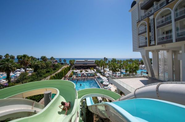 ALANIJA. Saulėtos atostogos. Skrydis, 7n. puikiame KIRMAN HOTELS SIDERA LUXURY & SPA 5* su viskas įskaičiuota plius maitinimu!