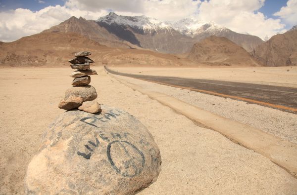 (Ne)atrastasis Pakistanas: kelionė laiku per budų paslaptis, imperijų citadeles ir paslaptingus slėnius