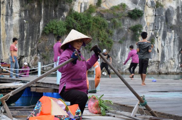 Naujųjų metų sutikimas laive Ha Long įlankoje, poilsis prie Pietų Kinijos jūros ir pažintinė programa po Vietnamą 13d.