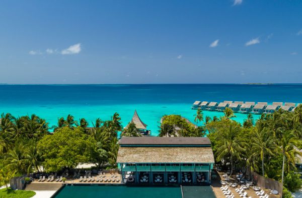 Šeimos atostogos Maldyvuose! Skrydis, pervežimas ir 7 n. viešbutyje KURAMATHI MALDIVES 4+*