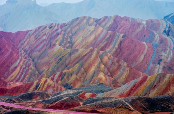 Laukiniai Vakarai Kinijoje Šilko keliu palei Didžiąją kinų sieną, budistinius grotus ir gamtos fantazijas su Avataro kalnais16d.