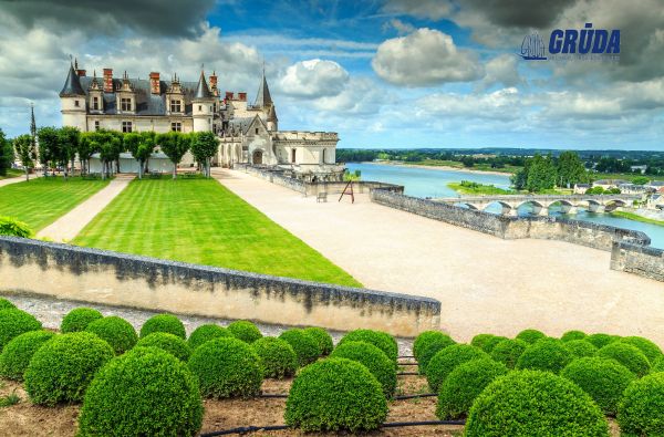 Prancūzija: Paryžius ir Luaros slėnio pilys.