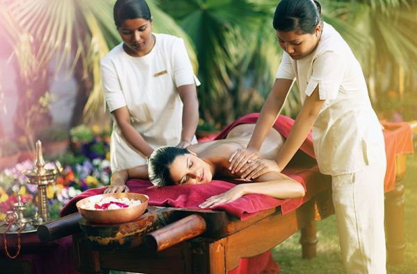 INDIJOS EKSPRESAS: Indijos šiaurė ir pietūs su poilsiu Keraloje, aplankant Mumbajų 16d.