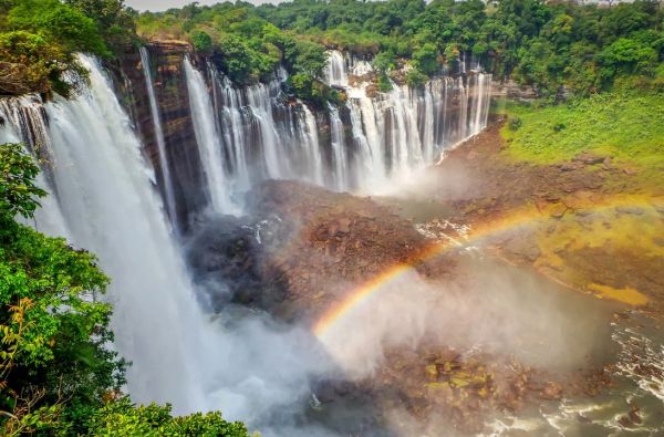 ANGOLA – už turistinių maršrutų ribų: peizažai, gentys ir Atlantas 15d.