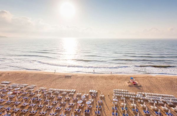Smagių akimirkų kupinos atostogos Bulgarijoje 4* viešbutyje SOL LUNA BAY RESORT su skrydžiu ir maitinimu „viskas įskaičiuota“