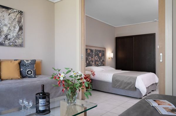 KORFU. Šviesus atokvėpis. Skrydis, 7 n. saloje KONTOKALI BAY RESORT & SPA 5* viešbutyje su pasirinktu maitinimu.