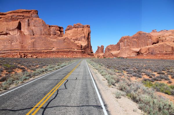 JAV - Laukinių Vakarų prerijos ir prašmatnioji Ramiojo vandenyno pakrantė 22d.
