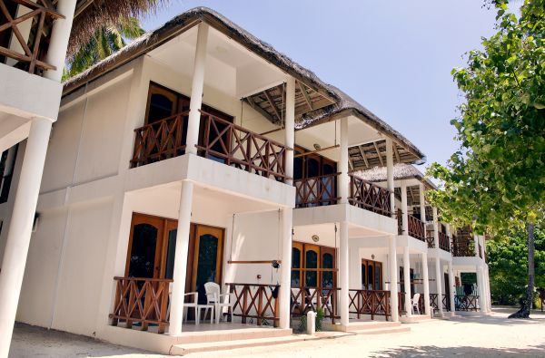 Nerūpestingos atostogos Maldyvuose! Skrydis, pervežimas ir 7 n. viešbutyje FIHALHOHI ISLAND RESORT 4* su "viskas įskaičiuota"