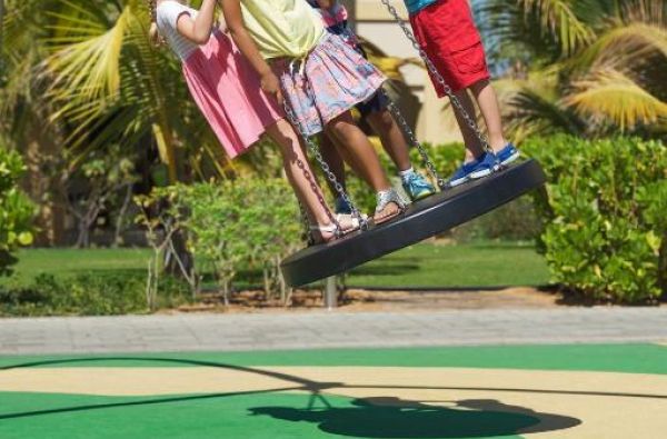 DUBAJUS. Pajuskite rytietiško svetingumo atmosferą DOUBLE TREE BY HILTON RESORT & SPA MARJAN ISLAND 5* viešbutyje. Skrydis, 7 n su pusryčiais tik nuo 1085 EUR