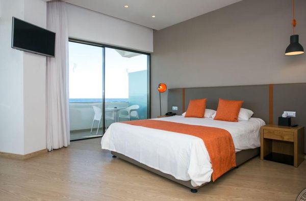 Nepamirštamos atostogos Kipre 4* viešbutyje CRYSTAL SPRINGS BEACH !