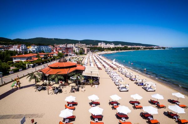 Kvapą gniaužiančios atostogos Bulgarijoje 5* viešbutyje ROYAL PALACE HELENA PARK su skrydžiu ir maitinimu  „viskas įskaičiuota“