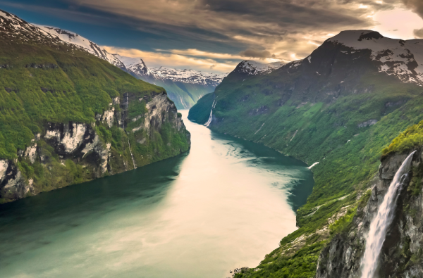 Kruizinė kelionė po Norvegijos Fiordus MSC EURIBIA kruiziniu laivu su vadovu iš Lietuvos 9d.