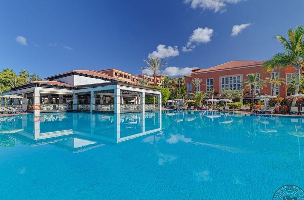 La Kaleta. Romantiškas poilsis nuolatos žaliuojančioje ir saulėtoje TENERIFĖJE. Skrydis, 7n. viešbutyje H10 COSTA ADEJE PALACE 4*, su pusryčiais ir vakariene - nuo 845 €!