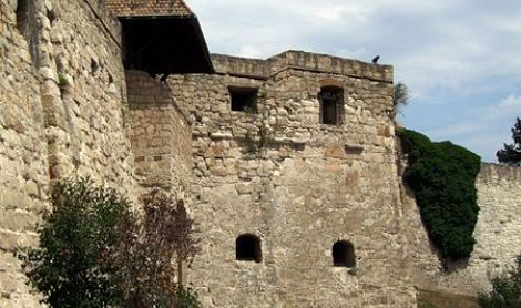 Vengrija. Ėgeris. Pilis.