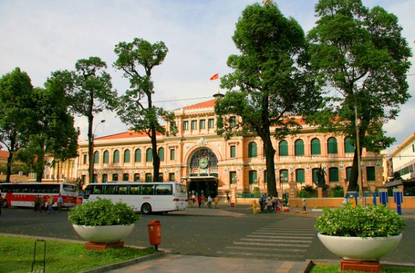 Naujųjų metų sutikimas laive Ha Long įlankoje, poilsis prie Pietų Kinijos jūros ir pažintinė programa po Vietnamą 13d.