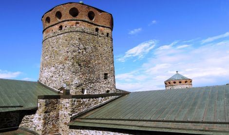 Suomija. Olavinlinos pilis.