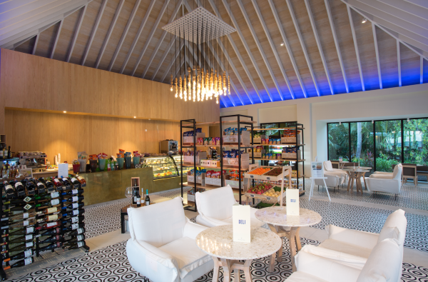 Aktyvios šeimos atostogos Maldyvuose! Skrydis, pervežimas ir 7 n. viešbutyje KANDIMA 5* su pusryčiais ir vakarienėmis plius