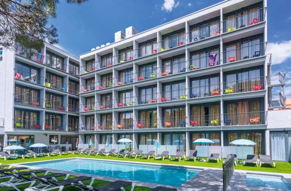 Tossa de Maras. Nuostabi vieta Jūsų ramioms atostogoms Ispanijoje. Skrydis, 7n. viešbutyje GHT SA RIERA 4*, su pusryčiais - nuo 525 €!