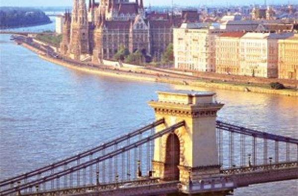 Budapeštas ir Dunojaus vingis 4d.