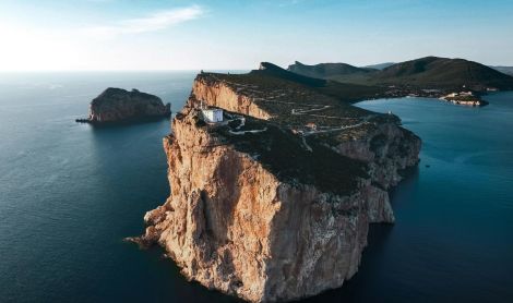 Sardinija. Kapo Kačia iškyšulys.