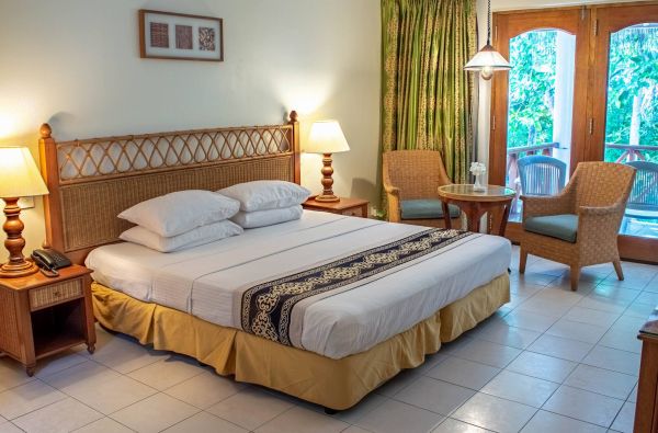 Nerūpestingos atostogos Maldyvuose! Skrydis, pervežimas ir 7 n. viešbutyje FIHALHOHI ISLAND RESORT 4* su "viskas įskaičiuota"