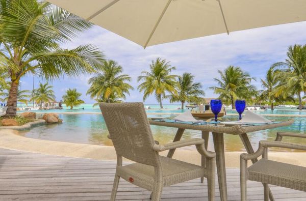 Tobulos atostogos Maldyvuose! Skrydis, pervežimas ir 7 n. viešbutyje HOLIDAY INN RESORT KANDOOMA 4+* su pusryčiais ir vakarienėmis